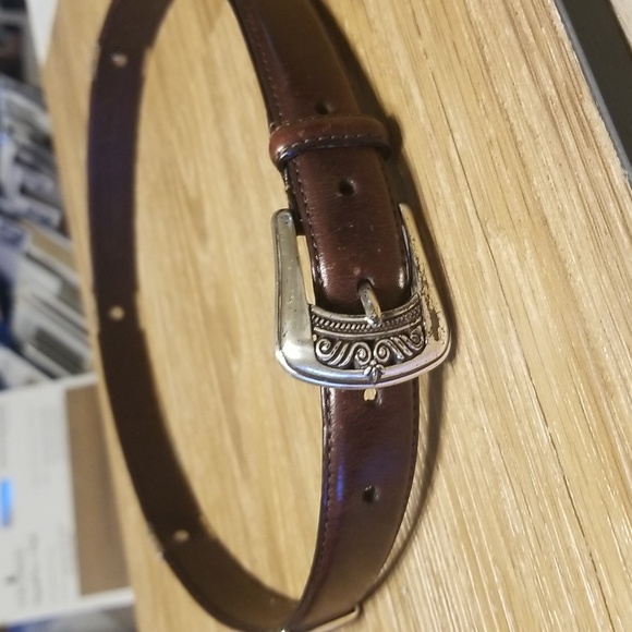 Brown leather Fossil belt - Picture 2 of 9